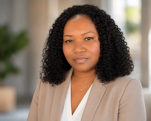 Barbara Coats headshot